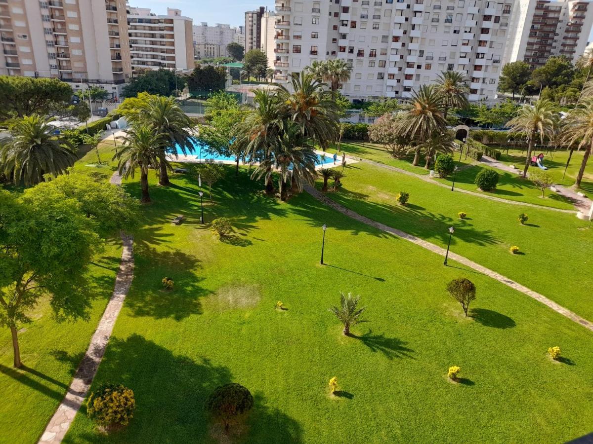 Apartamento Con Piscina Y Zonas Comunes Playa de Gandia Exteriör bild