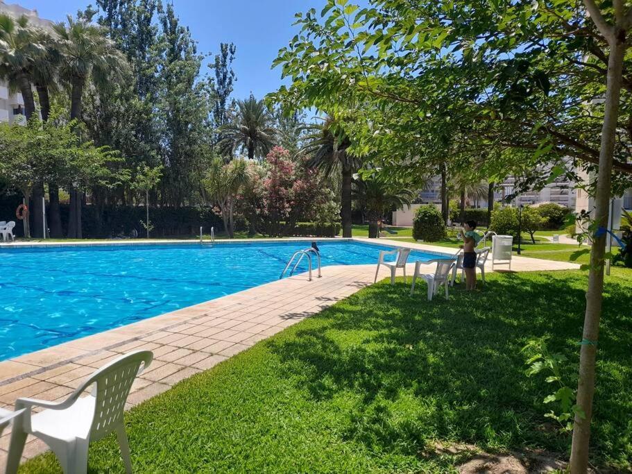 Apartamento Con Piscina Y Zonas Comunes Playa de Gandia Exteriör bild