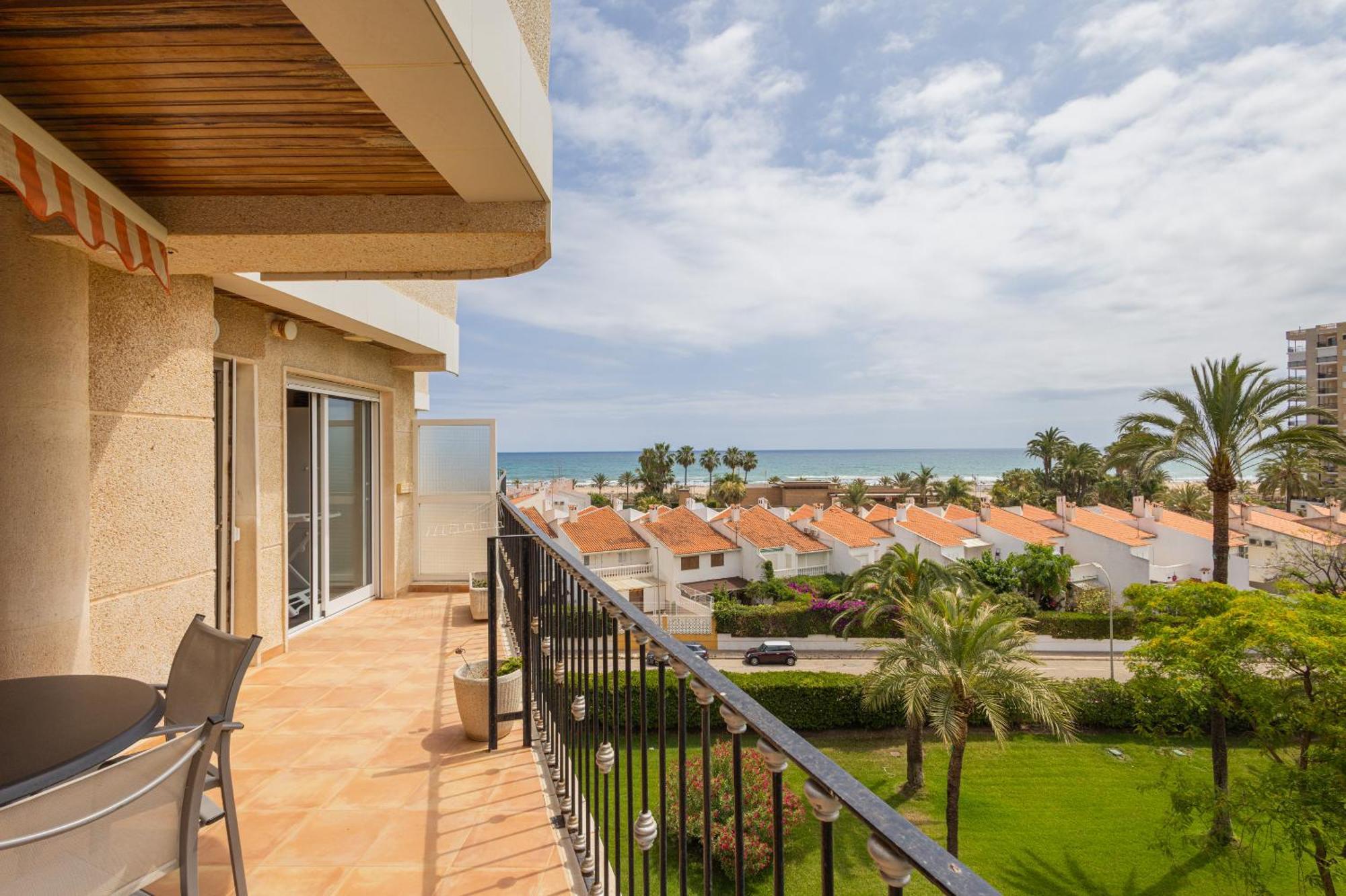 Apartamento Con Piscina Y Zonas Comunes Playa de Gandia Exteriör bild